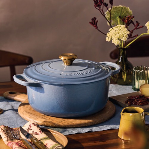Le Creuset Signature Round Dutch Oven in Chambray